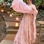 Shraddha Arya Instagram - Girls… when they get dressed for a function #PhotoKhichMeri 😂🥰 @shopmulmul @adan_creation_