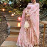 Shraddha Arya Instagram - Girls… when they get dressed for a function #PhotoKhichMeri 😂🥰 @shopmulmul @adan_creation_