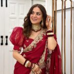 Shraddha Arya Instagram - SHUBH DIPAWALI 🪔 ❤️ Styling: @sacorina Saree: @rashmi_aaryaa @shreeaaryaofficial