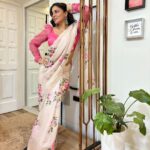 Shraddha Arya Instagram - 🩷 #:)