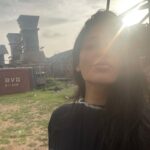 Shruti Haasan Instagram - SALAAR memories 🤎 I truly had the best time working with these awesome awesome people , full of light and positivity . We had so much fun making this movie too Prabhas fed and cared for us so well , Prashant sir was so fun with his between shots races and matches and Bhuvan sir made a whole entire music video with me ! It makes me happy when good people get good things in life ❤️🧿 I loved being in this movie and all the memories we made with so so so much hard work from every single person in the crew that worked tirelessly . Thankyou Prashant sit for making me a part of your insane majestic world and Thankyou Hombale films and team too !