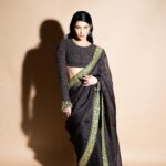 Shruti Haasan Instagram - Saree not saree 🤎 . . . . . Outfit- @arpitamehtaofficial Accessories- @apalabysumitofficial Styling- @openhousestudio.in Assisted by- @prarthanasrinivasaraja, @mithra_kandhaswaami, @varshininatrajan Photographer- @kannasrihari Makeup- @devikajodhani Hair - @bhagyalaxmipadya Assisted by @yalabo_makeup