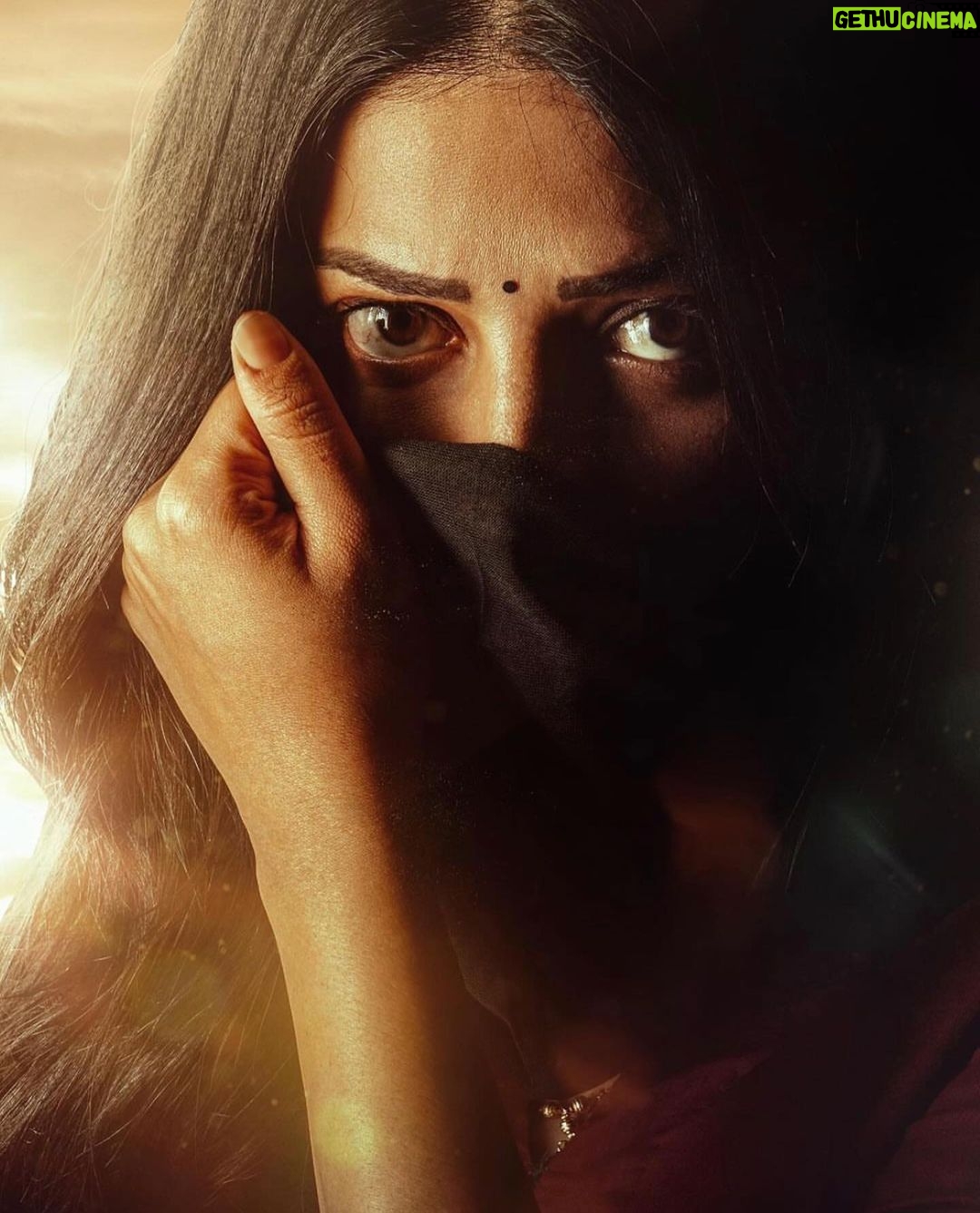Shruti Haasan Instagram - HER ❤️🔥 . . . I’m so excited and honoured to be a part of this ! More to come and more of this beautiful story to tell , stay tuned for the title reveal 🧿 @adivisesh @shaneildeo and Supri- Thankyou for inviting me into your circle of trust to make this
