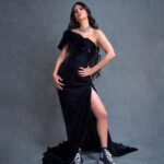 Shruti Haasan Instagram - Don’t let the gown fool you ☠️ . . . Styled by: @profanayty Assisted by: @whyshestyled Outfit : @johnandananth Jewelry: @ayanasilverjewellery @ascend.rohank Makeup: @george_p_kritikos @gpkritikos Hair: @noori_hairstylist Photographer: @akshay_26