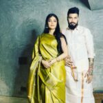Shruti Haasan Instagram - Happy Diwali from us to you ⭐️ may you and yours always be blessed with love light and happiness