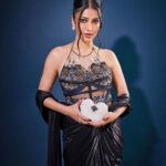 Shruti Haasan Instagram - 🌚 💎 🐚 🧜‍♀️🖤 . . . . Styled by: @profanayty Assisted by: @whyshestyled @muskanguptaaaa_ Outfit: @maisonhofficial Jewelry: @ayanasilverjewellry @celesticjewels @shoppaksha Footwear: @aands_official Bag: @isharya Makeup: @george_p_kritikos @gpkritikos Hair: @noori_hairstylist Photographer: @akshay_26