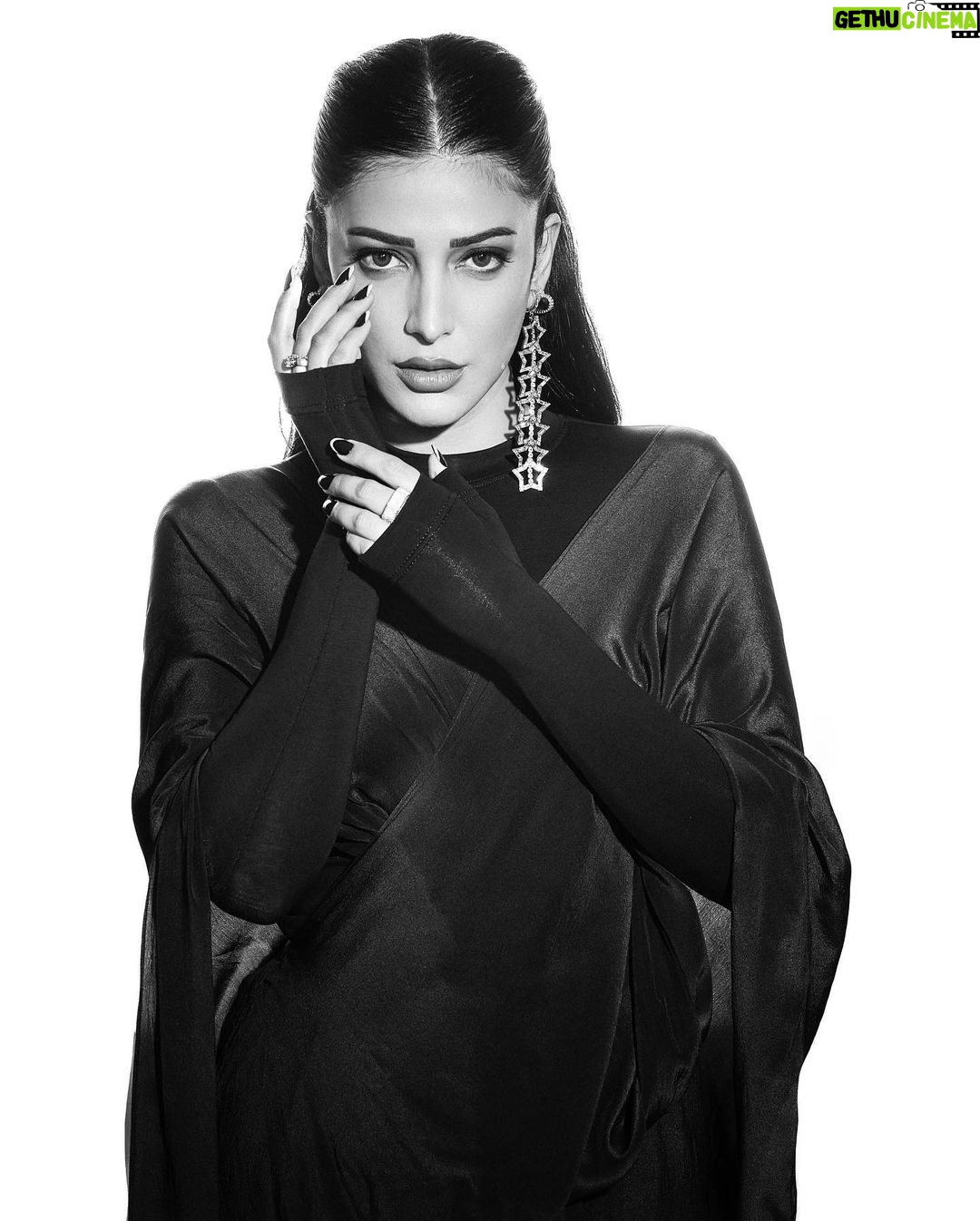 Shruti Haasan Instagram - “We are the granddaughters of the witches you couldn’t burn “ . . . . Styled by @surbhishukla In @_huemn @louboutinworld @swarovski 💄 @prakatwork 💇🏻♀️ @noori_hairstylist 📸 @sandeep.mv