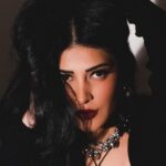 Shruti Haasan Instagram - “Listen to them, the children of the night. What music they make!” Bram stoker 💋 🧛‍♀️🧿 . . . . 📸 @dimensions.dmns 💄 @prakatwork 👗 @openhousestudio.in