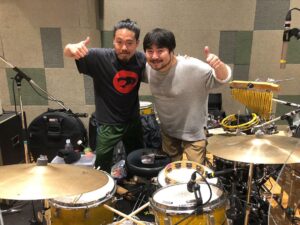 Shun Ishiwaka Instagram - 連日のRHを終え、
いよいよ#京都音楽博覧会2023 
くるりに携わって5年目です
今年は二日間演奏します
張り切って参ります！
京都でお会いしましょう！

@quruli_official