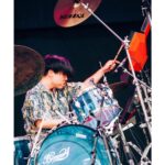 Shun Ishiwaka Instagram - #fujirockfestival2023 @fujirock_jp photo : @kanatarumi #君島大空合奏形態 Fuji Rock Festival