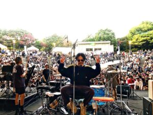 Shun Ishiwaka Instagram - 今年最後の、くるりでした
Bob Rock Fest 感動的でございました
チームくるりたくさんお世話になりました
また来年会いましょう👋
ありがとうございました！

@quruli_official 
#quruli
#くるり
@kishidashigeru 
@sato_qrl 
@daiki_matsumoto0508 
@arslonga_notch 
@meeek9 

#bobrockfestival