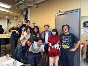 Shun Ishiwaka Instagram - クワトロ35周年おめでとうございます🎉

カネコアヤノ × くるり

でございました🏃‍♂️🏃‍♂️🏃‍♂️🏃‍♂️🏃‍♂️🏃‍♂️🏃‍♂️🏃‍♂️🏃‍♂️

@kanekoayanodayo 
@quruli_official