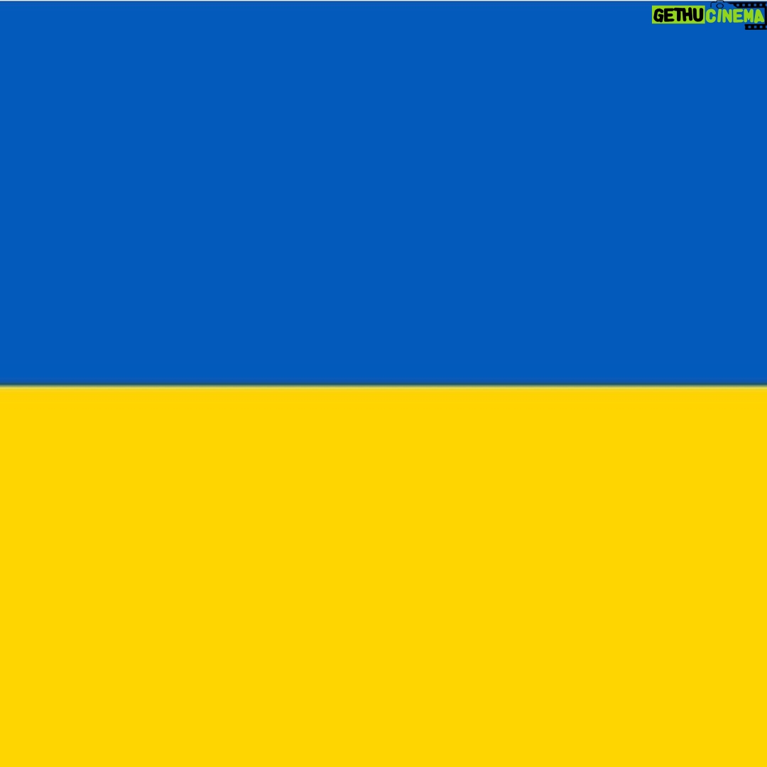 Sia Instagram - link in bio #nomorewar #peace #ukraine #unicef ❤️
