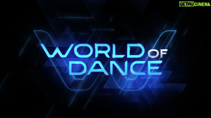 Sia Instagram - Look at those moves! @nbcworldofdance is bringing it all "Together" on tonight’s finale😉✨ - Team Sia
