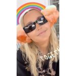 Sia Instagram - You're about to look more put Together with this lens (p.s. don't forget to tag Sia when you use it 😏) - Team Sia