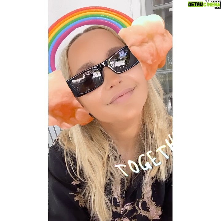 Sia Instagram - You're about to look more put Together with this lens (p.s. don't forget to tag Sia when you use it 😏) - Team Sia
