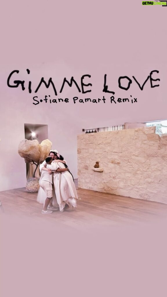 Sia Instagram - “Gimme Love” but make it ☮️ peaceful ☮️ the stunning piano version, courtesy of @sofianepamart, is out now! - Team Sia