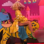 Sia Instagram - Don’t miss LSD live on ELLEN today! - Team Sia ❤️🦵🏻👠🌀 (📸 by @thetonyabrewer)