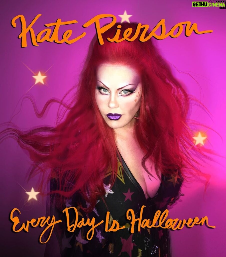 Sia Instagram - Just in time for the spooky season. New single Every Day Is Halloween is here 🎃🦇☠️ Check it out now co-written with @siamusic and #samdixon #katepierson #sia #halloween #halloweenmusic #halloweeplaylist #theb52s #newmusic LINK IN BIO @thekatepierson Halloween Town