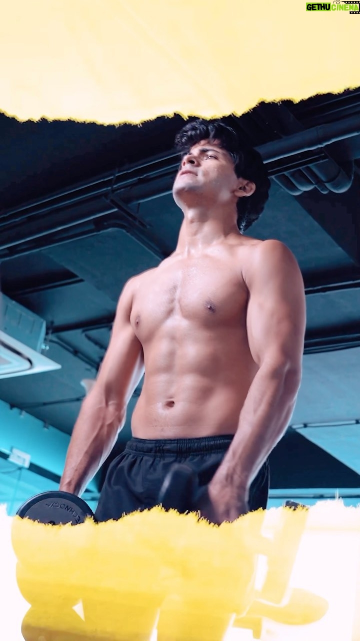 Siddharth Nigam Instagram - Are you committed to achieving your fitness goals this year? #ganggang #gymgang