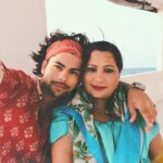 Siddharth Nigam Instagram - Happy birthday to the most strongest woman in the whole world. ❤️😘 Wish you a very Happy Birthday Mummy ji @vibhanigam6775 #siddharthnigam #thesiddharthnigam #vibhanigam