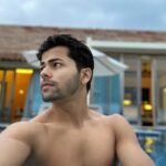 Siddharth Nigam Instagram - My fav place🏝️ ❤️ 🌊 #bluview #radissionbluresortmaldives @radissonbluresortmaldives @planmyleisure Radisson Blu Resort Maldives