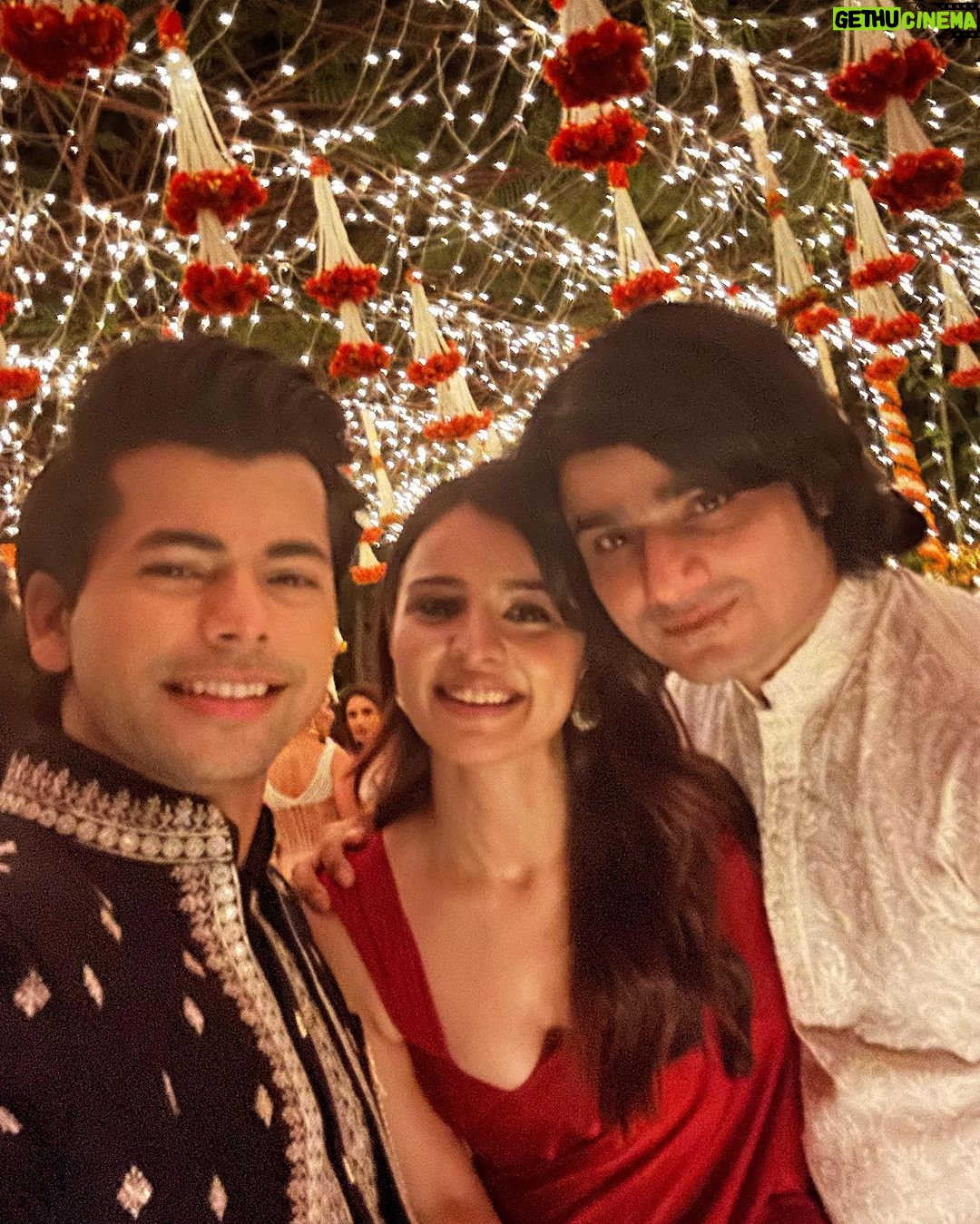 Siddharth Nigam - 276.5K Likes - āØšŖš¤ā¤ļøš¤³
#happydiwali