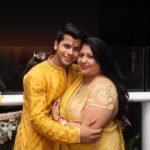 Siddharth Nigam Instagram - Happy birthday to the most strongest woman in the whole world. ❤️😘 Wish you a very Happy Birthday Mummy ji @vibhanigam6775 #siddharthnigam #thesiddharthnigam #vibhanigam