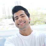 Siddharth Nigam Instagram - 🤳