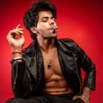 Siddharth Nigam Instagram - Allow me to reintroduce myself ✨ Credits - @that.nikhill outfit deets - @vrpfashions @mufa_shoes @asukacouture @style_by_aniq Jeans- @3eleven.in Thank you @deepakkalra for giving this it's amazing✨