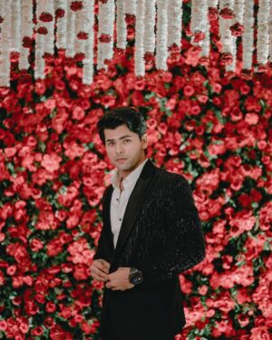 Siddharth Nigam Instagram - Satranga yeh ishq ree✨❤️
Styled by - @mishti_k8 
Outfit- @rohitaroradesigns
📸: @clickography