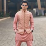 Siddharth Nigam Instagram - 🔥💞 Styled by @mishti_k8 Outfit by @rohitaroradesigns
