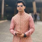 Siddharth Nigam Instagram - 🔥💞 Styled by @mishti_k8 Outfit by @rohitaroradesigns