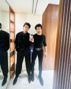 Siddharth Nigam Instagram - Men in black 🖤

#filmfareottawards #filmfarenight
