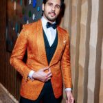 Sidharth Malhotra Instagram – Everywhere together, the One and Only by my side. 🤗

@ooonezaabeel @spheredubai @ooresorts @bottomlinemedia