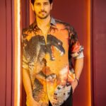 Sidharth Malhotra Instagram – Life is better in colour.

Styled by @mayurinivekar
Photography by @aj_naik_
