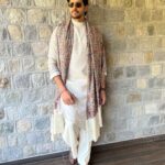 Sidharth Malhotra Instagram - Kala Chashma after a while 😉😎 Styling - @mohitrai