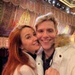 Sierra Boggess Instagram - First married valentines 💘 @stefanodafre surprised me to see @tinaamytour !!!!! 😭🤣♥️🏆 Beacon Theatre
