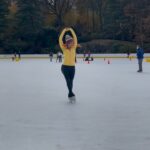 Sierra Boggess Instagram - Heading into this weekend like 💜🙌⛸️ #figureskating #broadway #nyc #iceskating #centralpark