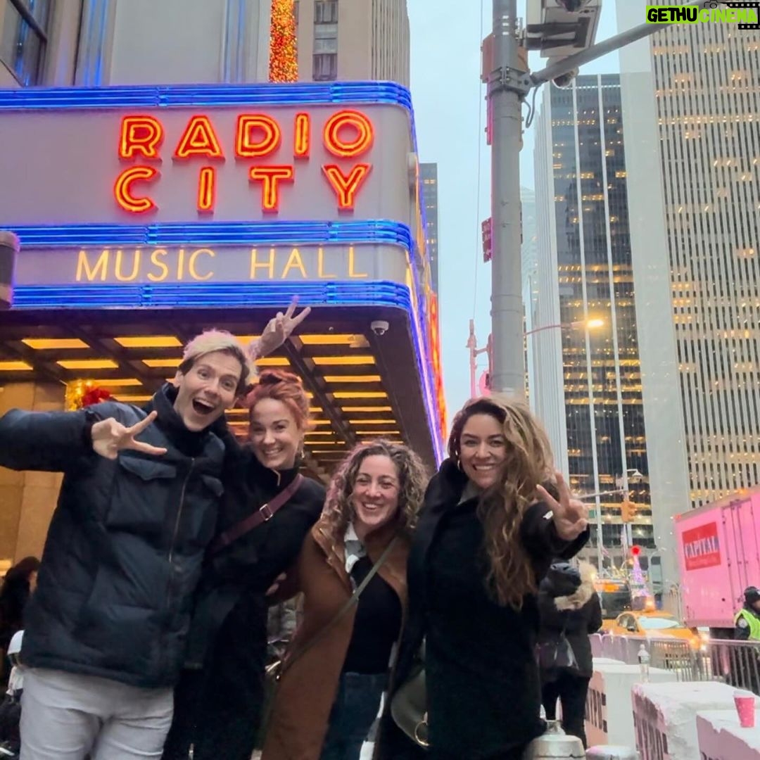 Sierra Boggess Instagram - BFFs having supermodel documentary hour wherever we go! These are my tried and trues! 🥹🥰🫢🌟🎄 Manhattan, New York