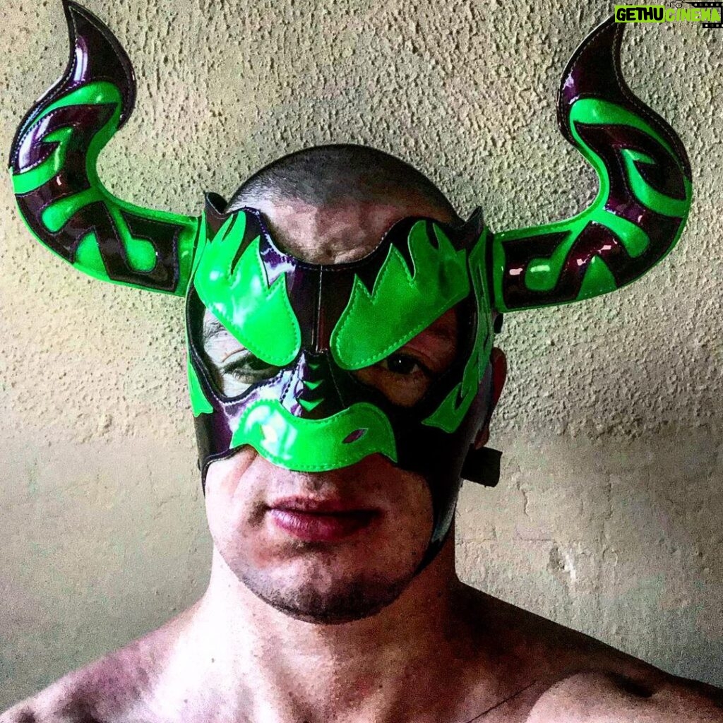 Simon Musk Instagram - Brand new mask design. Same passion for wrestling. Even more desire to succeed. #wwe #ligero #nxtuk #nxt #wrestling #mask #professionalathlete