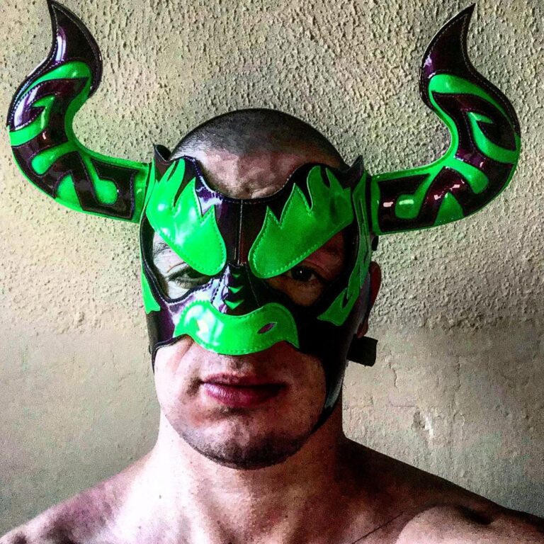 Simon Musk Instagram - Brand new mask design. Same passion for wrestling. Even more desire to succeed. #wwe #ligero #nxtuk #nxt #wrestling #mask #professionalathlete