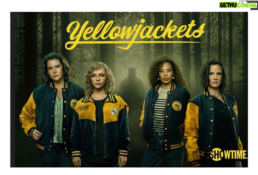 Simone Kessell Instagram - Sending my new co stars ⭐️ good juju, love and luck for #emmy weekend ahead #yellowjackets Congratulations to all involved with season 1 of @shoyellowjackets 🐝 🐝🐝🐝