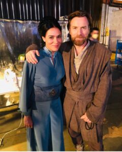Simone Kessell Instagram - Just a Queen and a Jedi hanging out 😂 Bravo @obiwankenobi the last episode is epic 🚀 #brehaorgana #obiwankenobi #ewanmcgregor #simonekessell @disneyplus