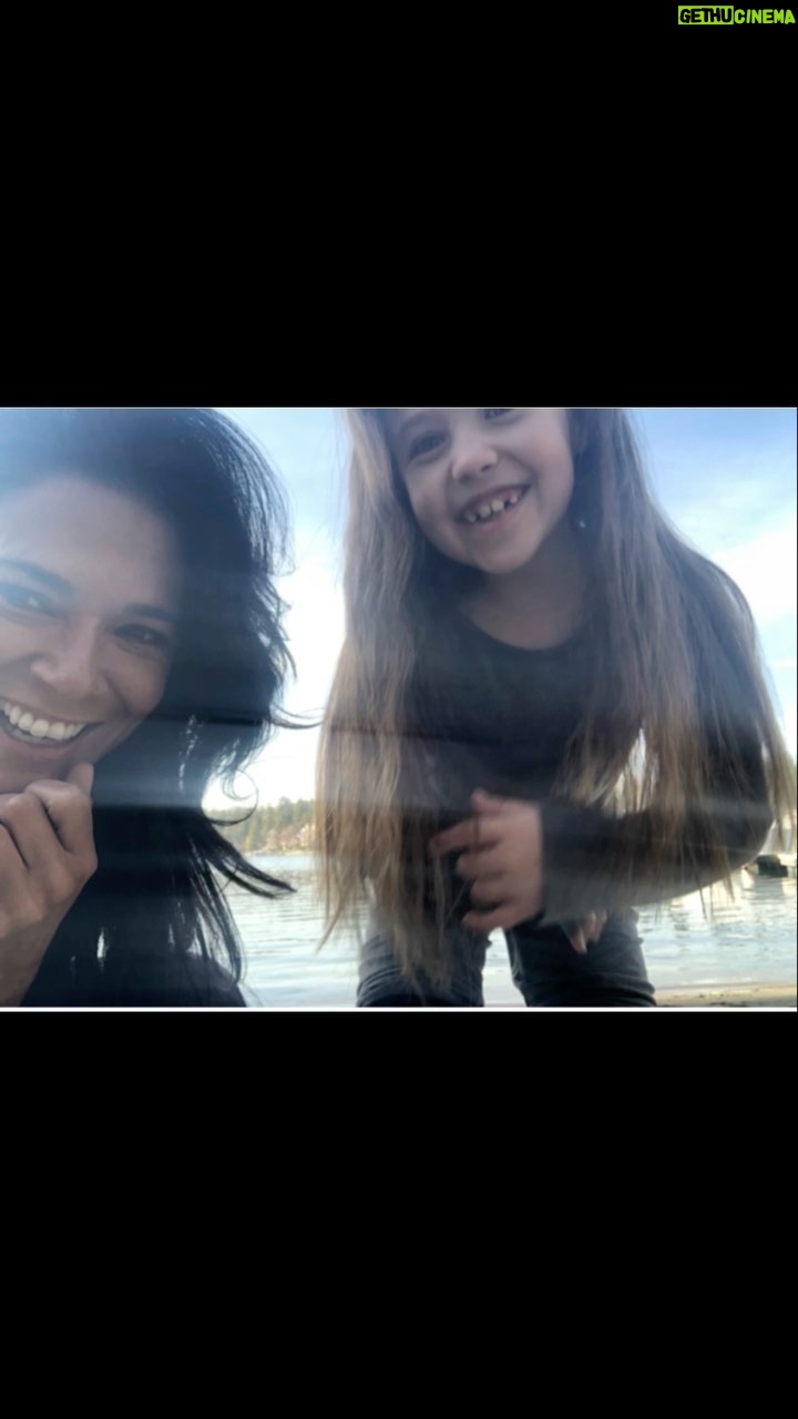 Simone Kessell Instagram - Vivian and I rehearsing our scenes before filming #obiwankenobi we got a little distracted 😂 Love this girl she is doing a brilliant job as #princessleia 💕🚀