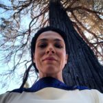 Simone Kessell Instagram – I took this photo on day 1 of filming @obiwankenobi I felt incredibly proud to be playing such an iconic character in a universe I was only just learning about. I had auditioned 4 times over 6 months to get the part and had flown around the world to be standing here on set with the brilliant and supportive director #deborahchow and my new little bestie @vivienlyrablair 💕 If you had told this little Māori girl from New Zealand /Aotearoa that one day you would get to play the Queen of Alderaan in #starwars I would never have believed you. Hard work pays off. Grateful that I can finally share all these behind the scenes from working on such a monumental show with an abundance of talented cast and crew. Amen 🙏🏽#brehaorgana #obiwankenobi @disneyplus @lucasfilm @carmencubacasts Lake Arrowhead, California