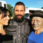 Simone Kessell Instagram - Tihei mauri Ora ✊🏽80% Māori cast and crew. Māori story telling by māori ( Cliff is not grumpy that’s just his face 🤣) Ruatoki, New Zealand