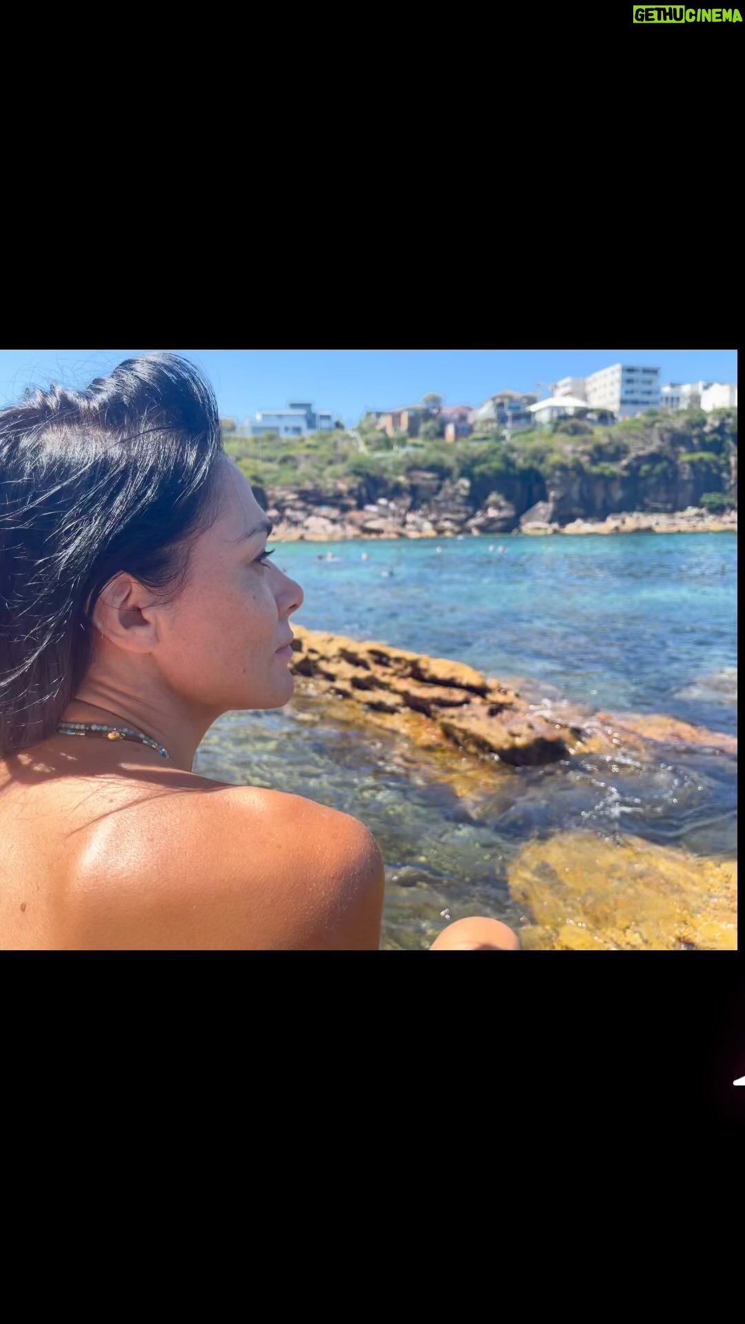 Simone Kessell Instagram - Sending love for 2024 ❣️
