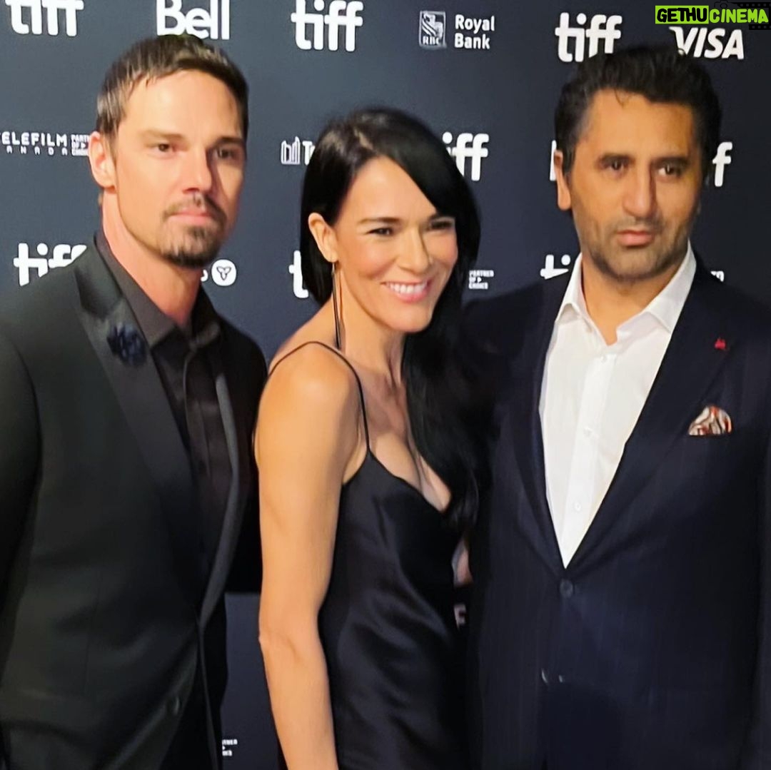 Simone Kessell Instagram - Saturday night ✊🏽@murufilmnz @tiff_net #tiff @esse.studios 🖤#tiff22