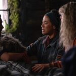 Simone Kessell Instagram - Episode 206 of @yellowjackets holy fuck 😱 I am crushing on my young cast right now ❣️I am so proud to be a part of this mighty ensemble! You are all brilliant and heartbreaking. The writing and direction is superb. Wow. @lizfgarbus 🙏🏽 #yellowjackets🐝